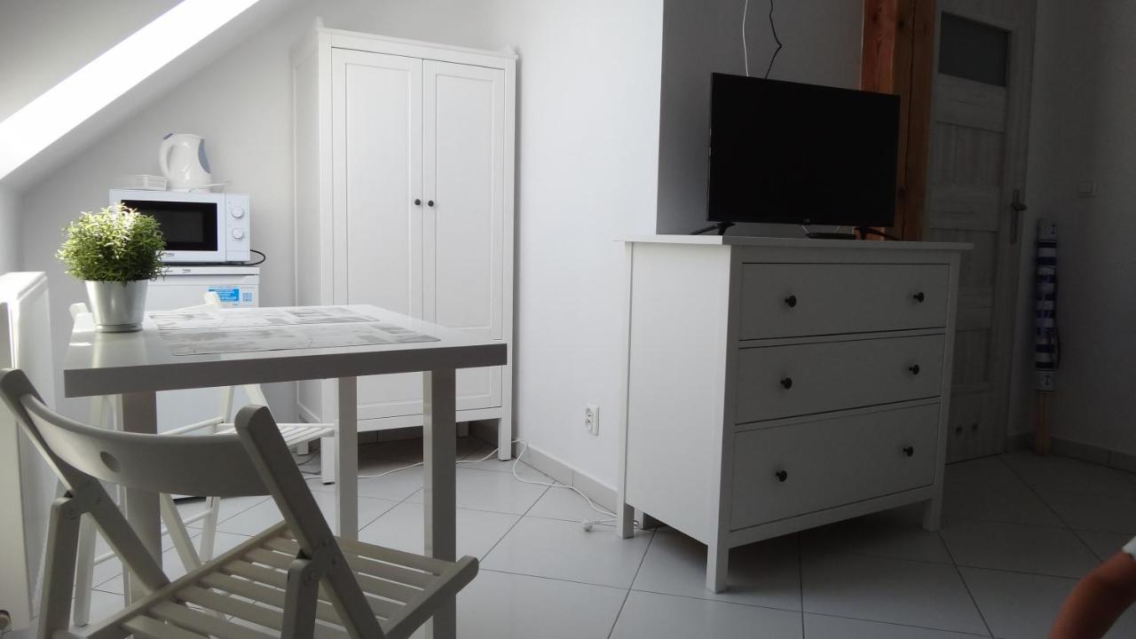 Gaski Na Fali Bagian luar foto