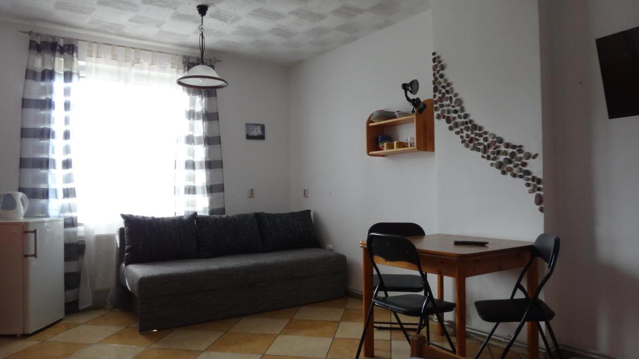 Gaski Na Fali Bagian luar foto